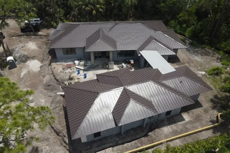 Metal roof by Molsbee Roofing