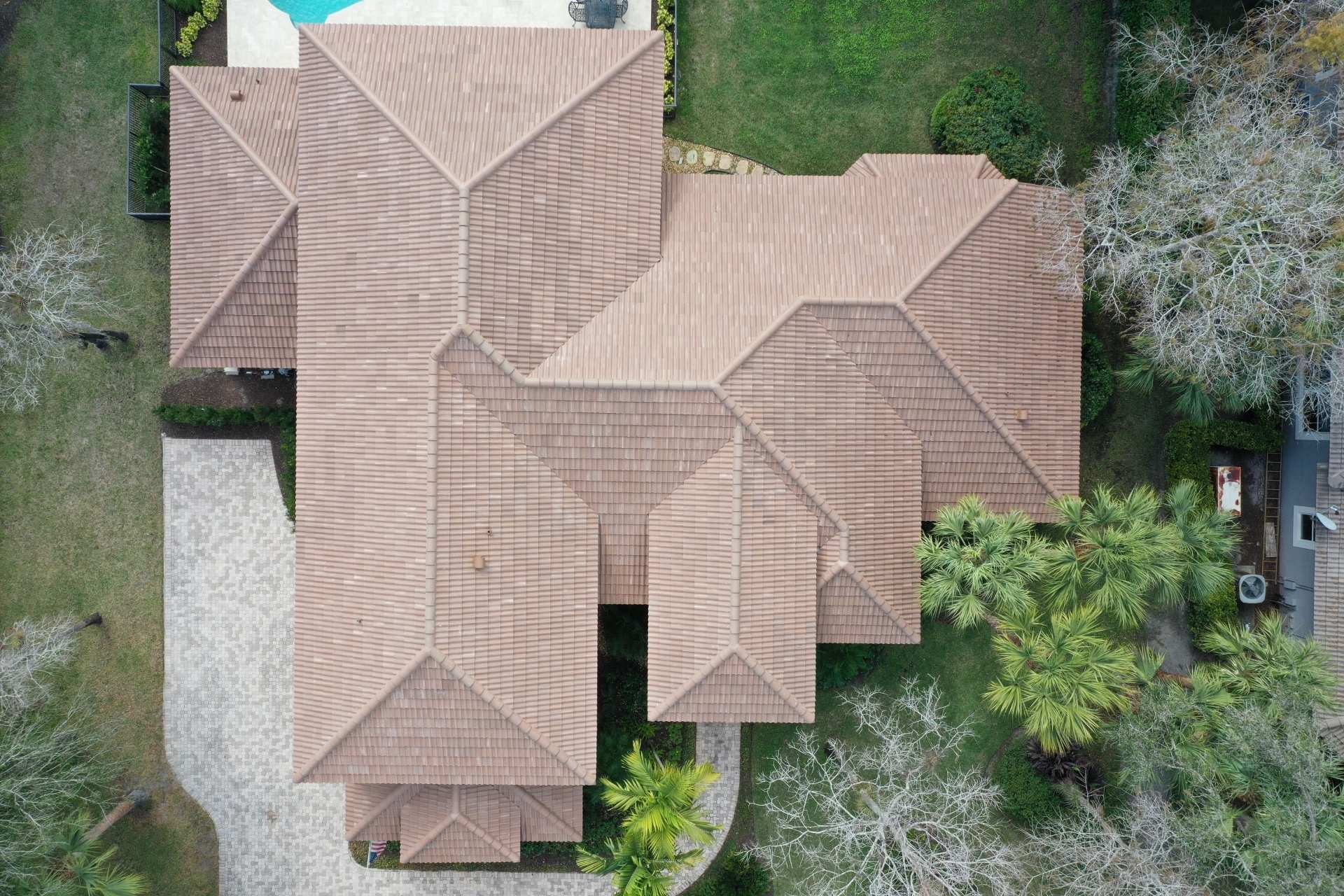 Wahl residence tile roof with pool