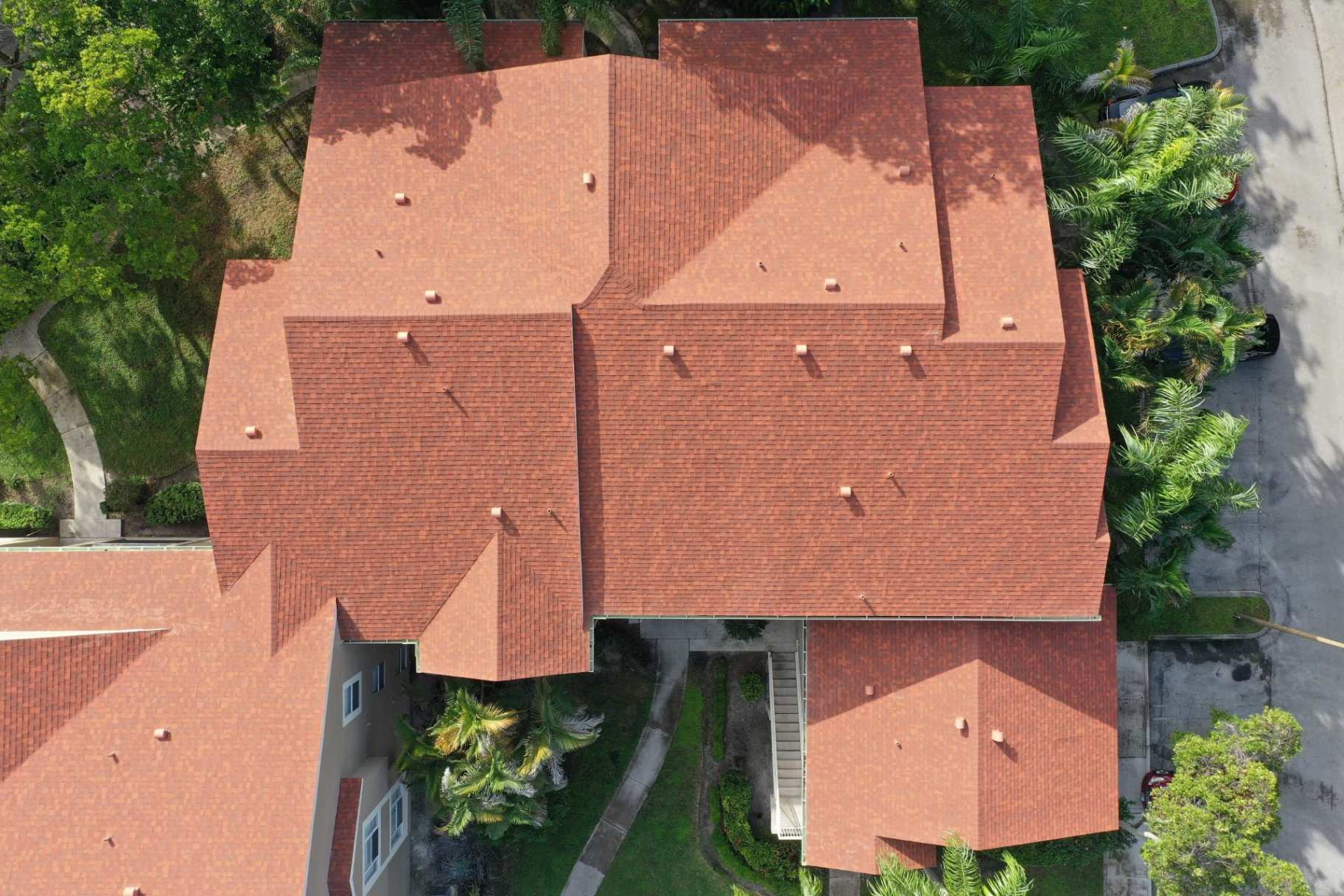 Verano shingle roofing close-up